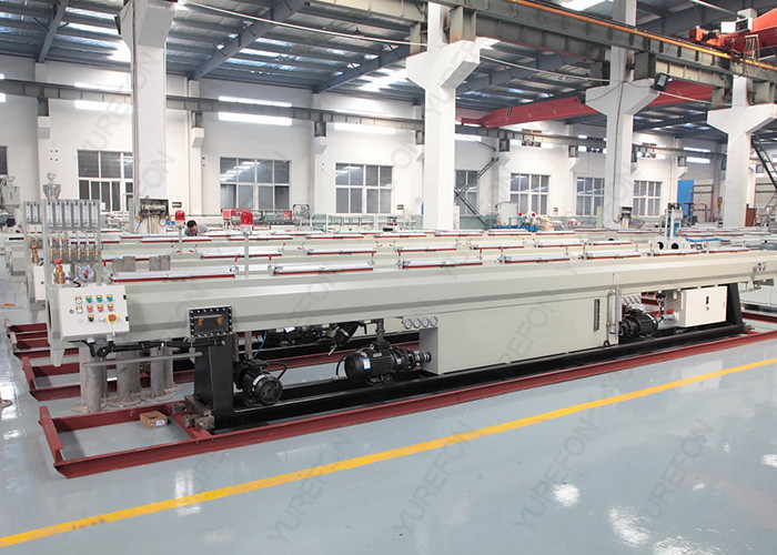 High Speed Plastic Pipe Extrusion Line , HDPE PPR Pipe Calibration Vacuum Cooling Tank
